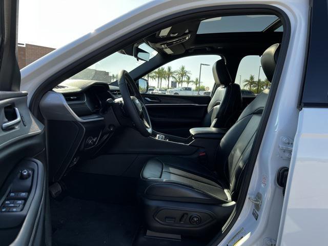 used 2024 Jeep Grand Cherokee L car, priced at $39,573