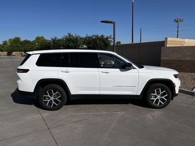 used 2024 Jeep Grand Cherokee L car, priced at $39,573