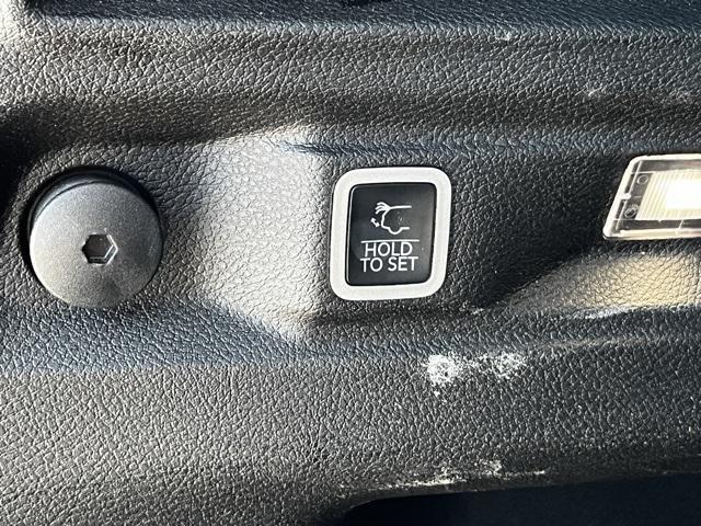 used 2024 Jeep Grand Cherokee L car, priced at $39,573