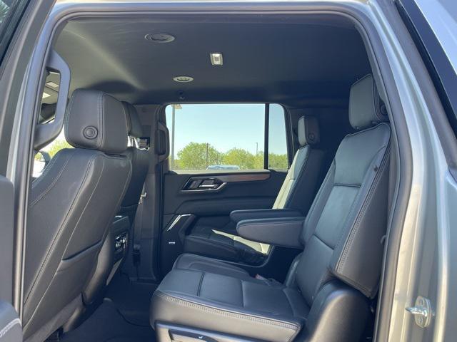 used 2025 GMC Yukon XL car, priced at $81,573