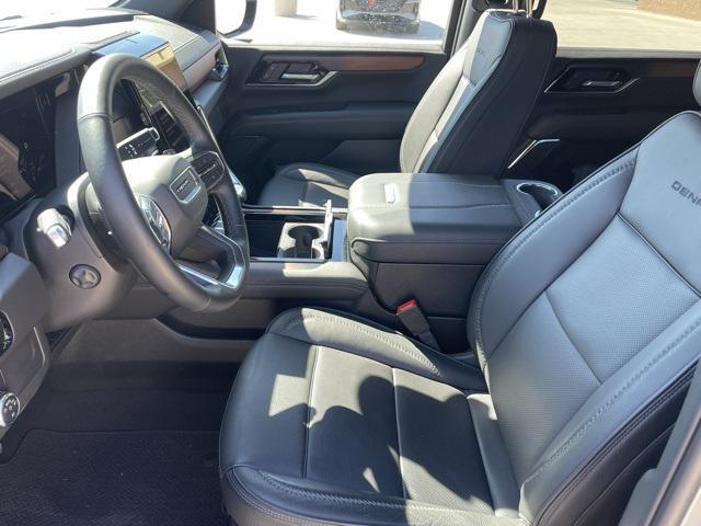 used 2025 GMC Yukon XL car, priced at $81,573