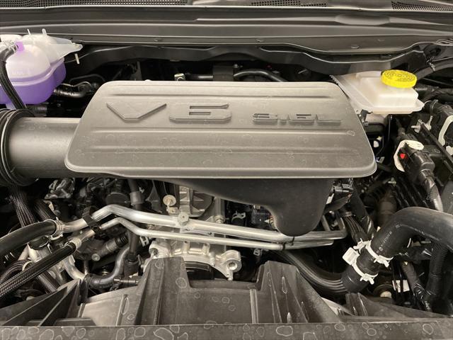 new 2025 Ram 1500 car, priced at $40,674