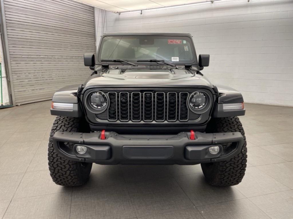 new 2025 Jeep Wrangler car, priced at $61,244