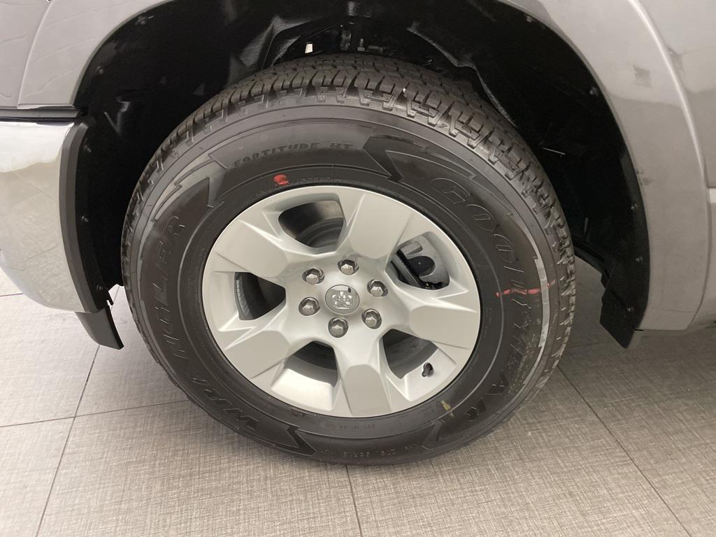 new 2025 Ram 1500 car, priced at $38,162