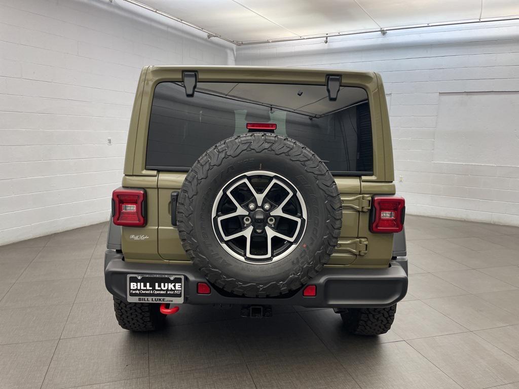 new 2025 Jeep Wrangler car, priced at $48,381