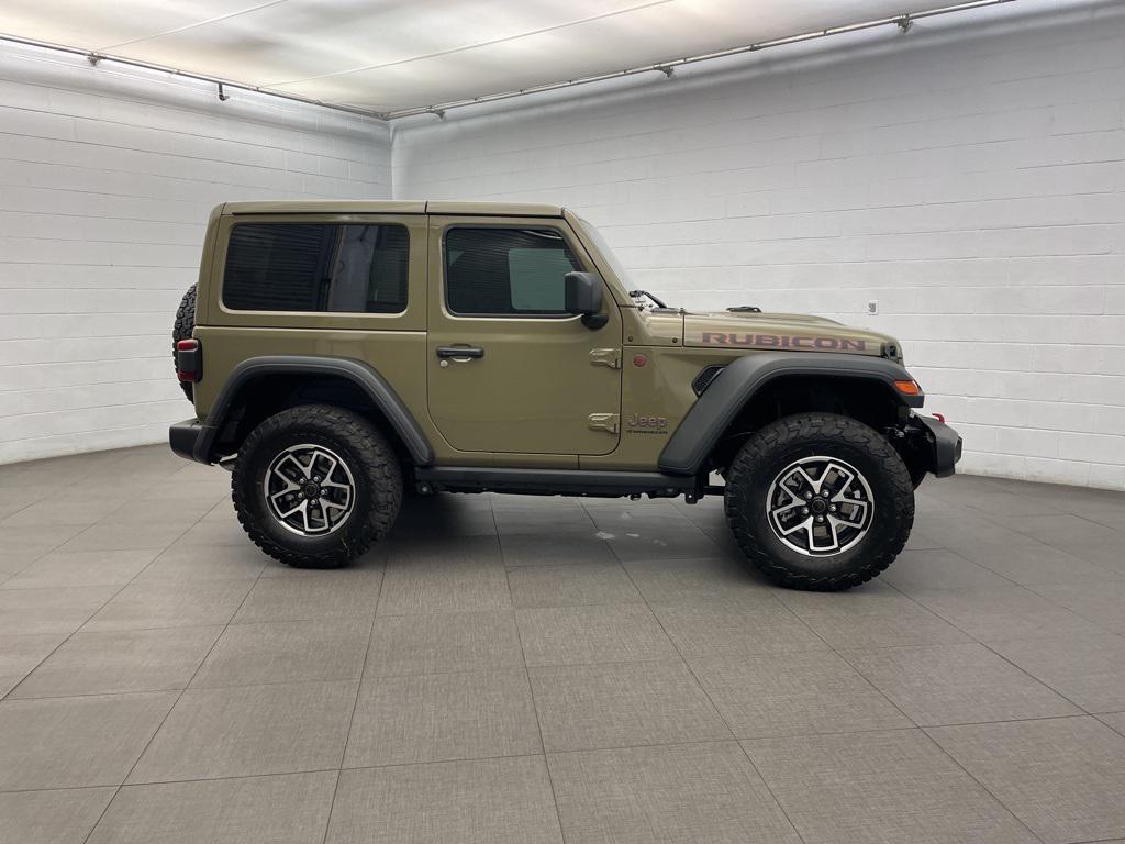 new 2025 Jeep Wrangler car, priced at $48,381