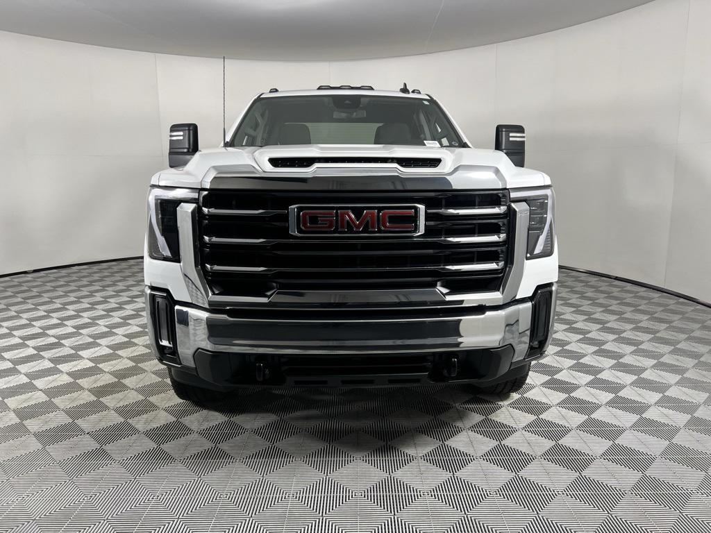 used 2024 GMC Sierra 3500 car, priced at $50,973