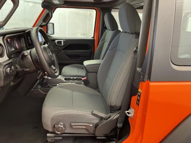 new 2025 Jeep Wrangler car, priced at $32,637