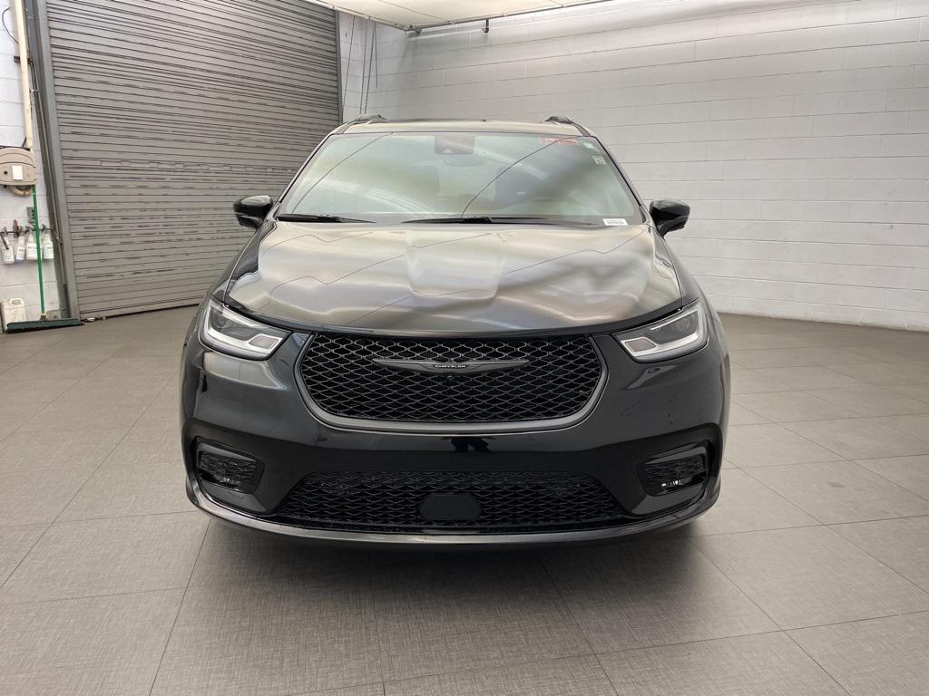 new 2026 Chrysler Pacifica car, priced at $49,154