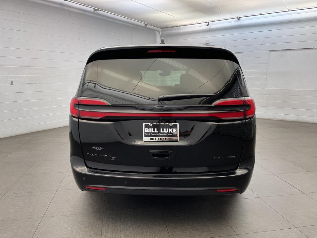 new 2026 Chrysler Pacifica car, priced at $49,154
