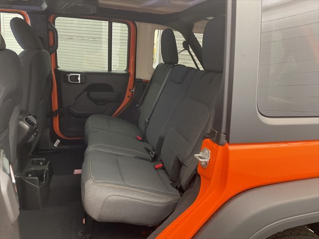new 2025 Jeep Wrangler car, priced at $43,573