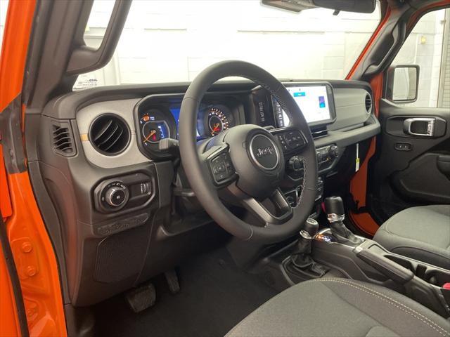 new 2025 Jeep Wrangler car, priced at $43,573