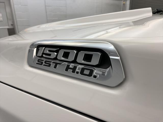 new 2025 Ram 1500 car, priced at $70,452