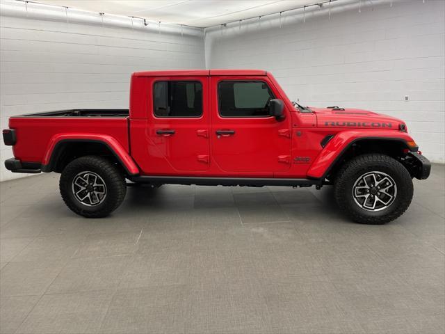 new 2024 Jeep Gladiator car, priced at $59,973