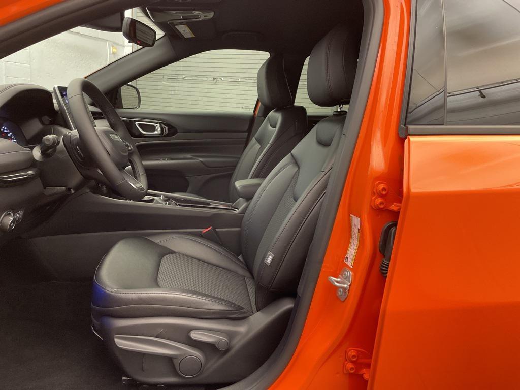 new 2026 Jeep Compass car, priced at $29,623
