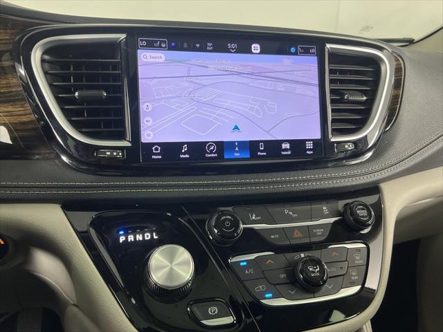 used 2023 Chrysler Pacifica Hybrid car, priced at $27,473