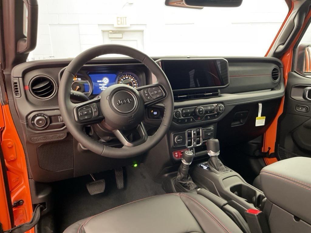 new 2025 Jeep Wrangler car, priced at $59,572