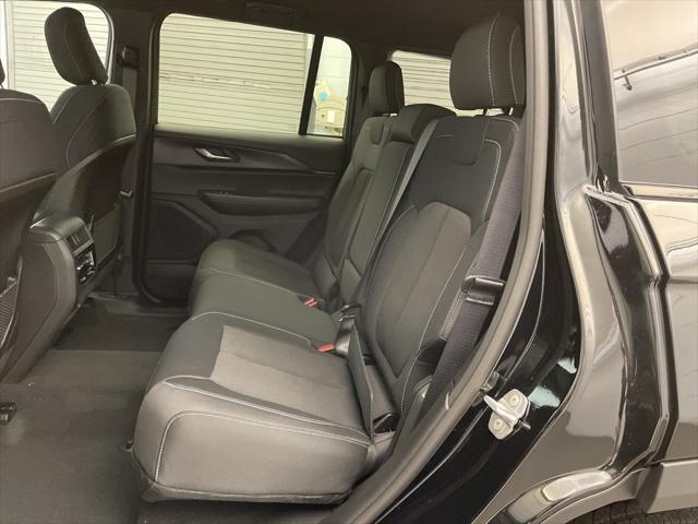 new 2025 Jeep Grand Cherokee car, priced at $32,730