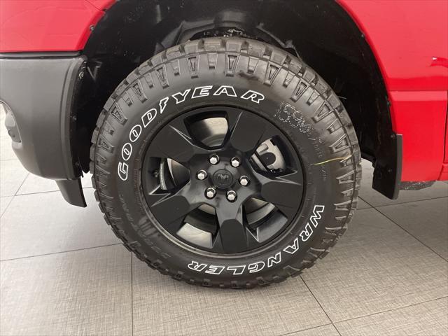 new 2025 Ram 1500 car, priced at $43,303
