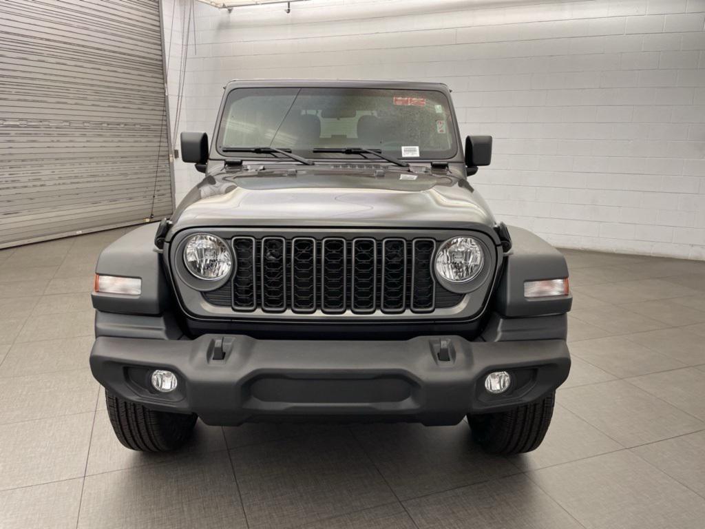 new 2025 Jeep Wrangler car, priced at $30,728
