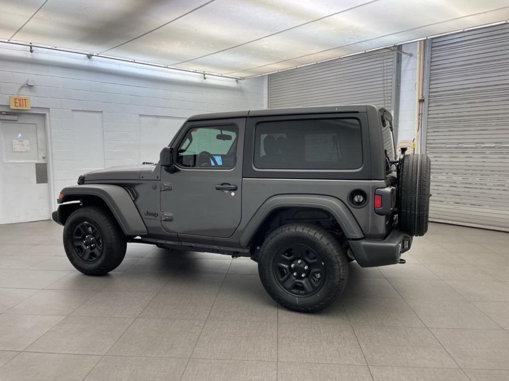 new 2025 Jeep Wrangler car, priced at $30,728
