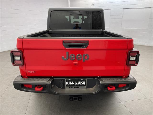 new 2024 Jeep Gladiator car, priced at $52,689