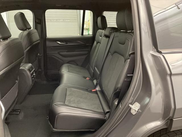 new 2025 Jeep Grand Cherokee car, priced at $36,172