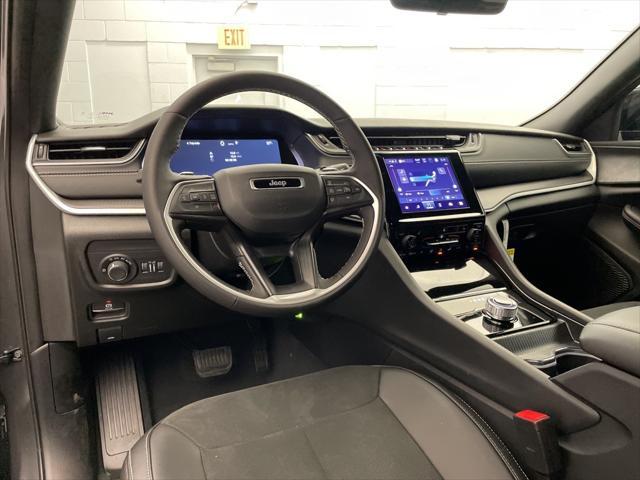 new 2025 Jeep Grand Cherokee car, priced at $36,172