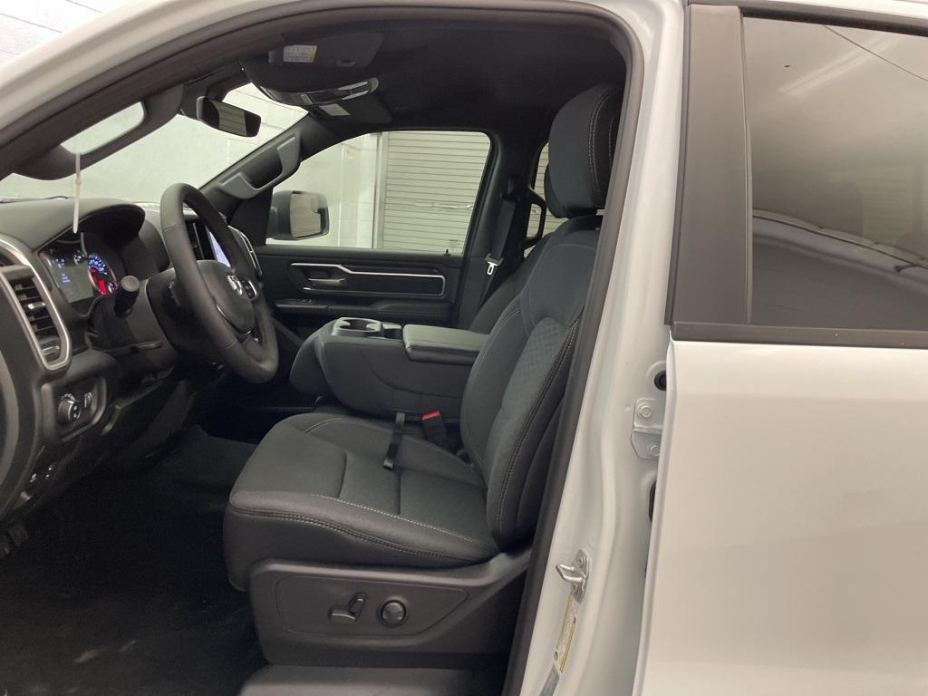 new 2025 Ram 1500 car, priced at $41,742