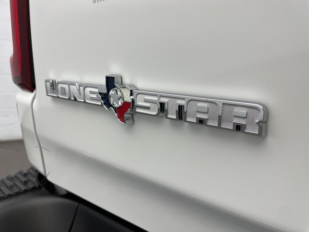 new 2025 Ram 1500 car, priced at $41,742