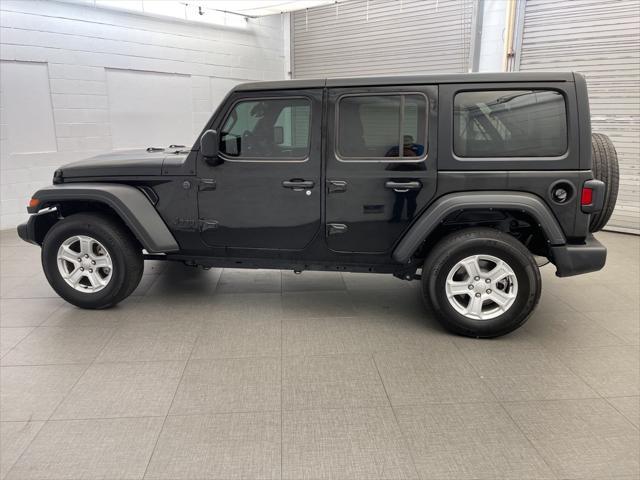 used 2022 Jeep Wrangler Unlimited car, priced at $31,173
