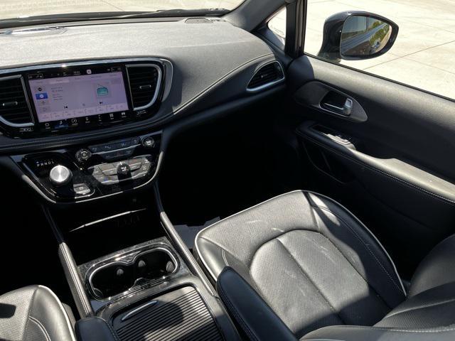 used 2022 Chrysler Pacifica Hybrid car, priced at $35,973