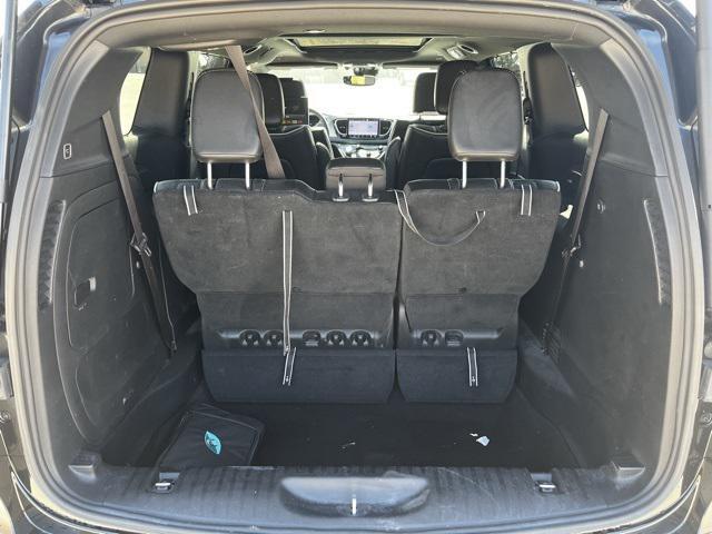 used 2022 Chrysler Pacifica Hybrid car, priced at $35,973