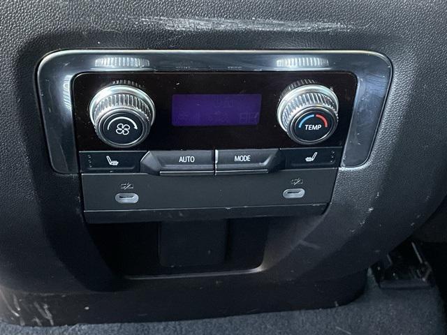 used 2023 GMC Yukon car, priced at $57,573