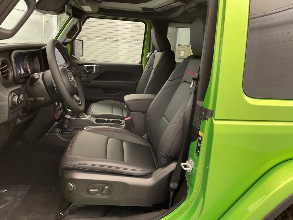 new 2025 Jeep Wrangler car, priced at $55,379