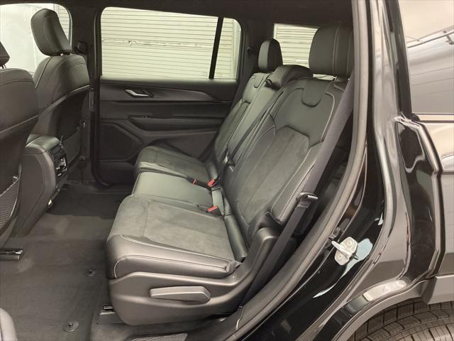 new 2025 Jeep Grand Cherokee L car, priced at $38,923