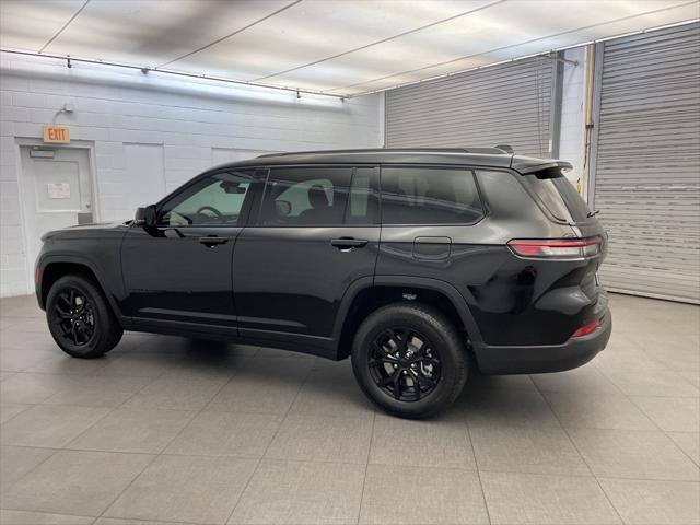 new 2025 Jeep Grand Cherokee L car, priced at $38,923