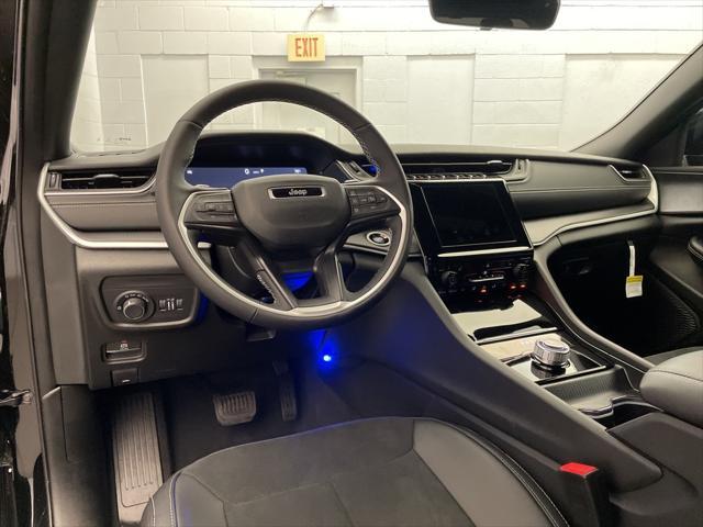new 2025 Jeep Grand Cherokee L car, priced at $38,923