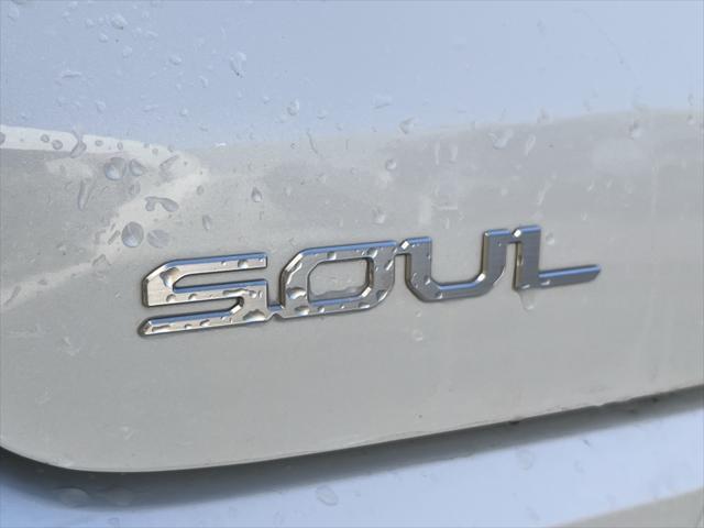 used 2023 Kia Soul car, priced at $19,273