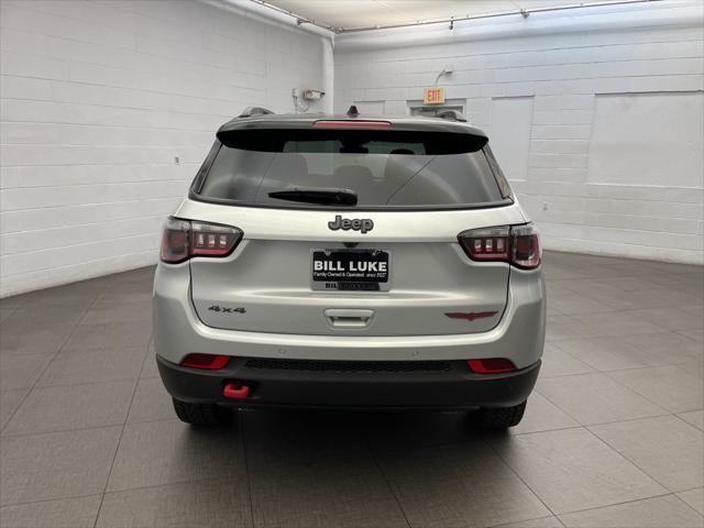 new 2025 Jeep Compass car, priced at $30,725