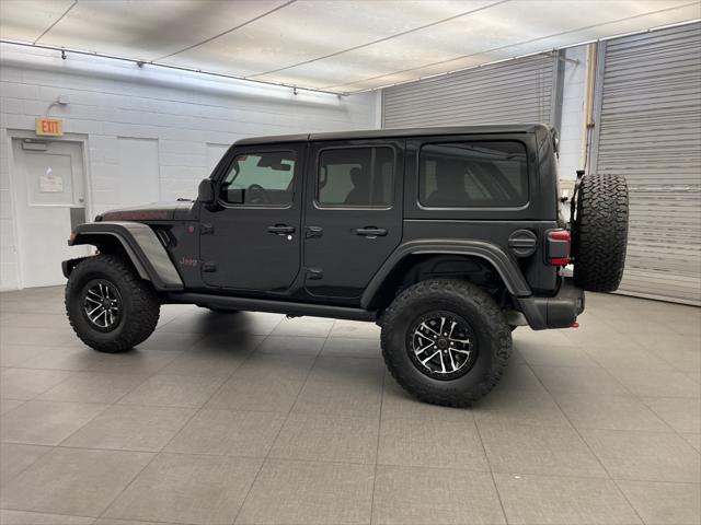 new 2025 Jeep Wrangler car, priced at $60,354