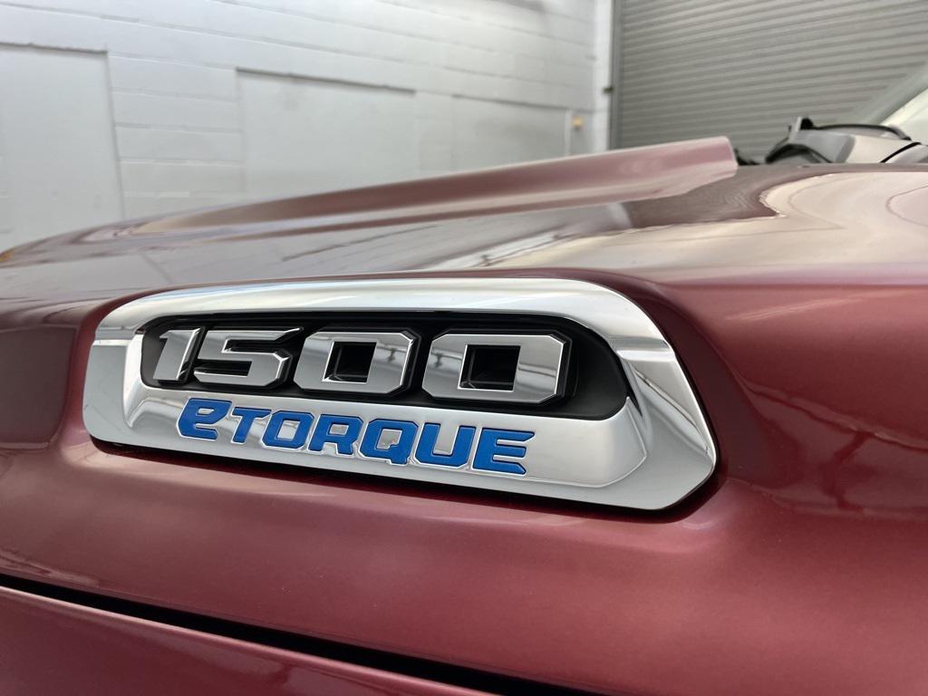 new 2025 Ram 1500 car, priced at $44,886