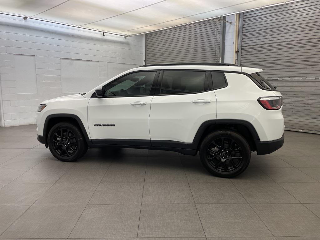 new 2025 Jeep Compass car, priced at $28,456