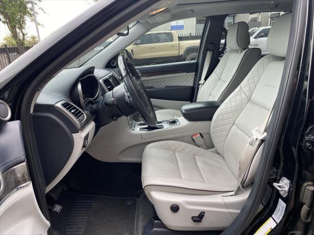used 2017 Jeep Grand Cherokee car, priced at $25,573