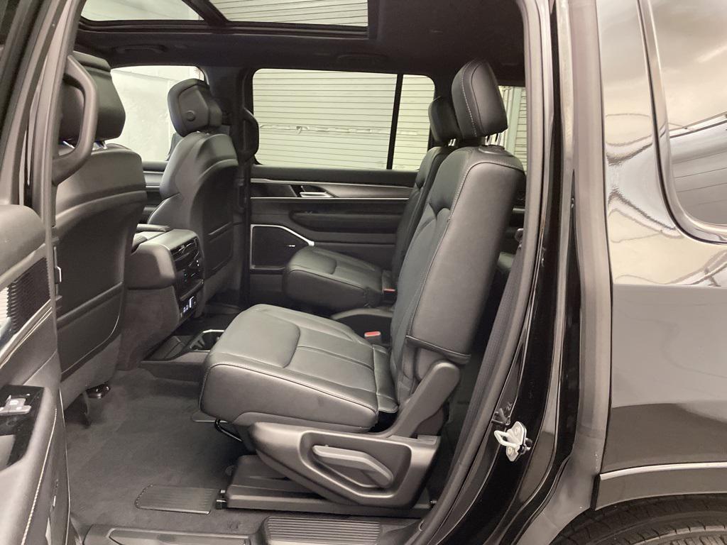 new 2025 Jeep Wagoneer car, priced at $68,587