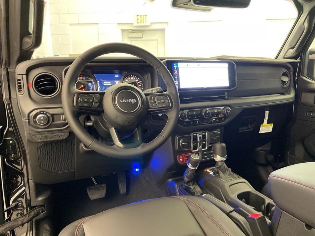 new 2025 Jeep Gladiator car, priced at $50,928