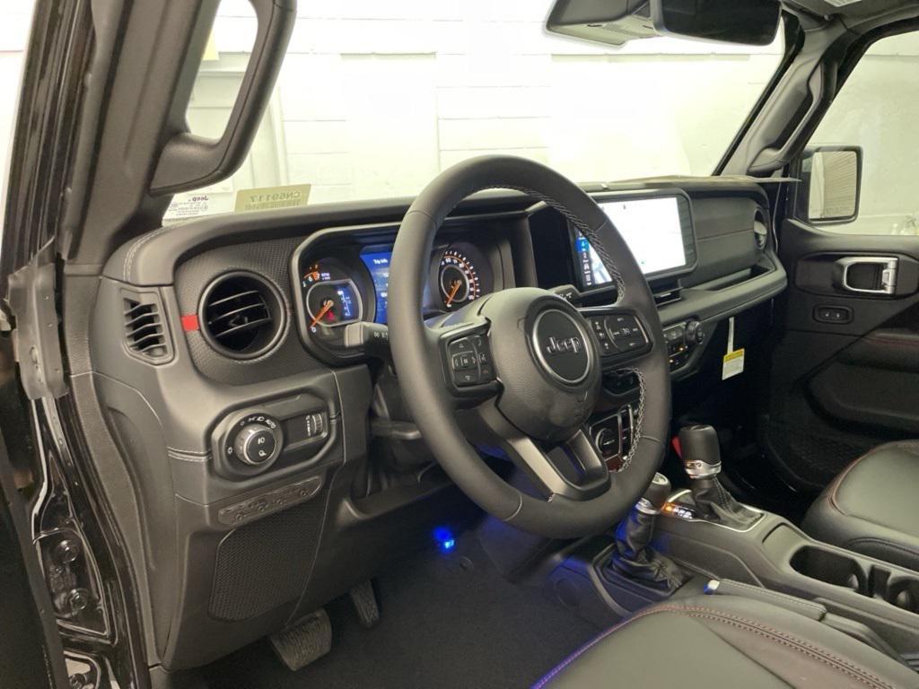 new 2025 Jeep Gladiator car, priced at $50,928