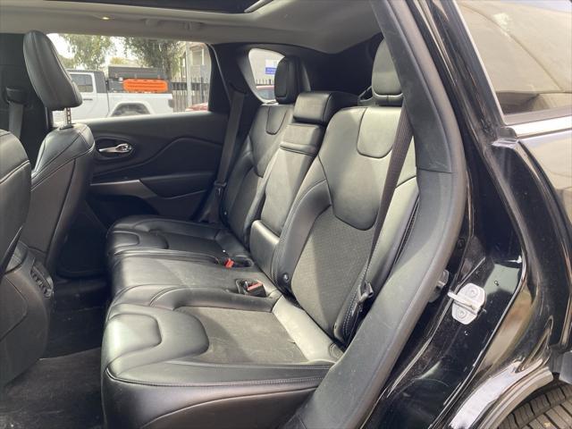 used 2019 Jeep Cherokee car, priced at $16,173