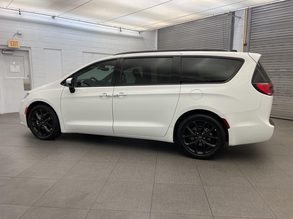 used 2023 Chrysler Pacifica car, priced at $27,173