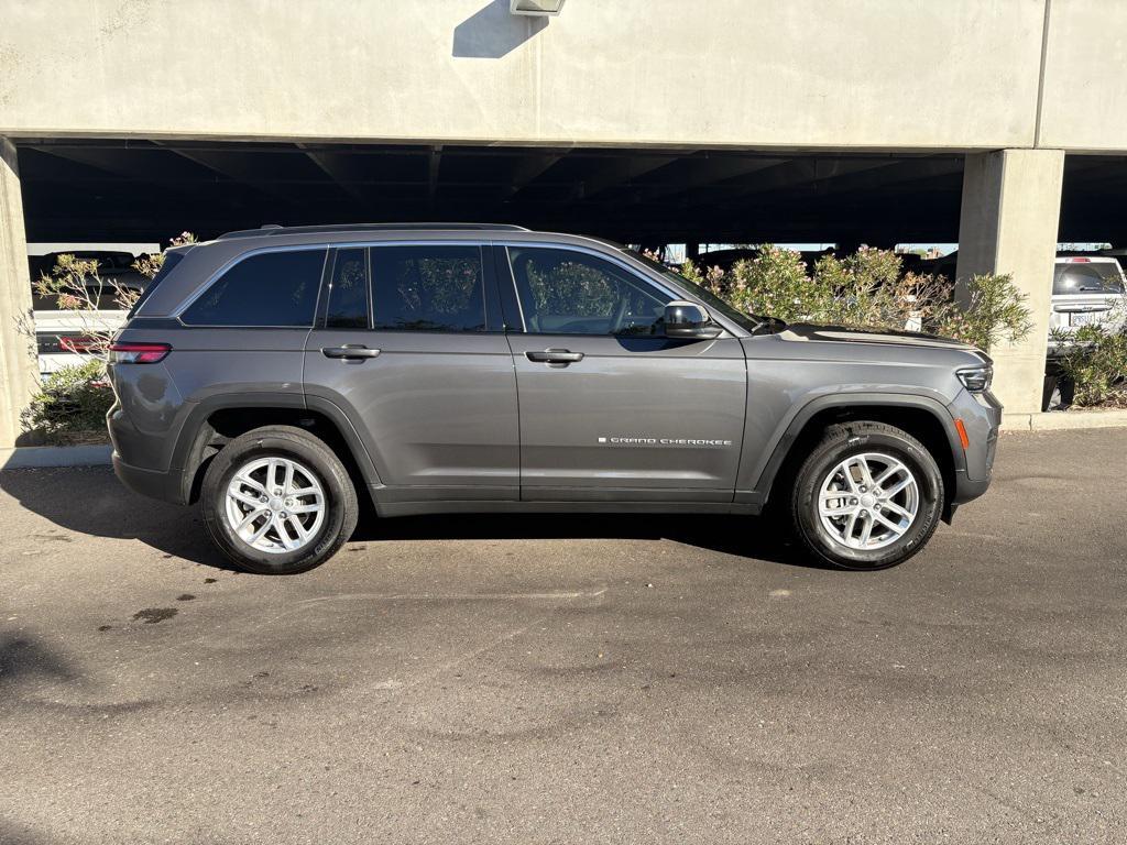 used 2025 Jeep Grand Cherokee car, priced at $32,973